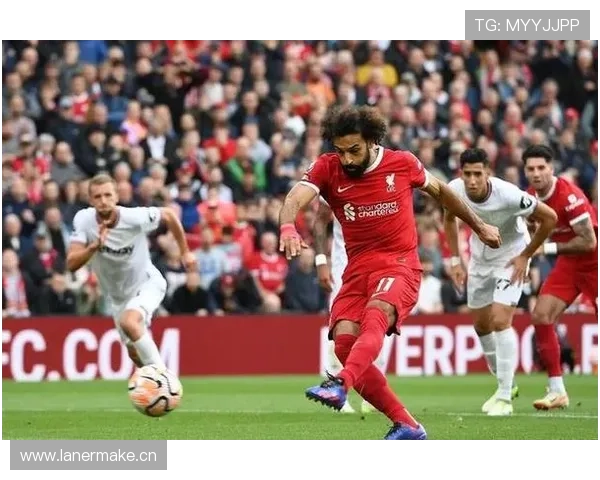 弗赖堡本赛季进攻数据表现稳健，射门效率与关键传球持续提升