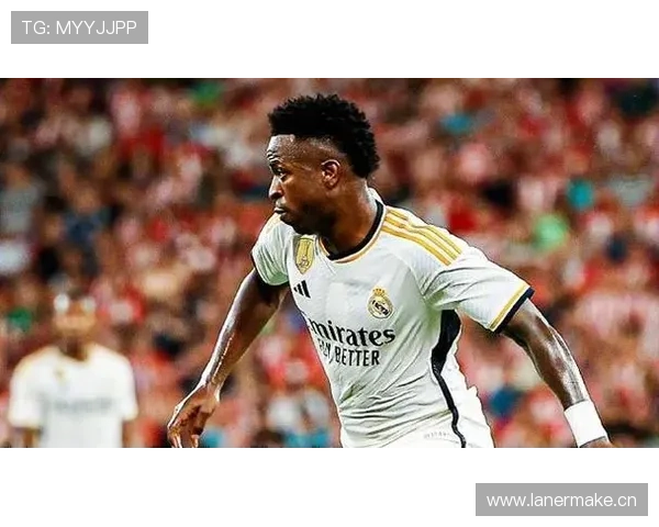 韦世豪本赛季表现稳健,进攻端持续提升展现潜力 韦世豪本赛季表现稳健,进攻端持续提升展现潜力