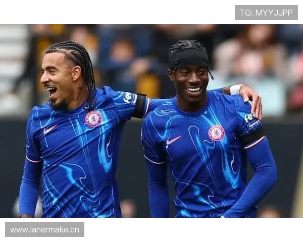 杜埃 vs 帕尔默：新生代中场核心成长路径与战术适配差异