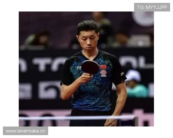 篮球发球干扰规则解读：什么动作才算干扰发球？